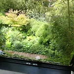 Appartement Romantic And Atypical In Prague's Montmartre Praag