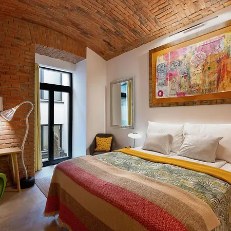 Apartament Romantic And Atypical In Prague's Montmartre *