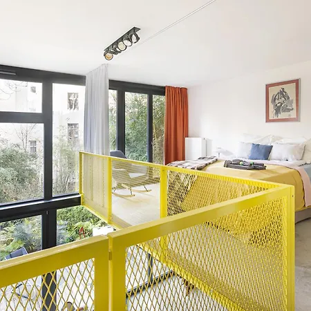 Apartman Romantic And Atypical In Prague's Montmartre *