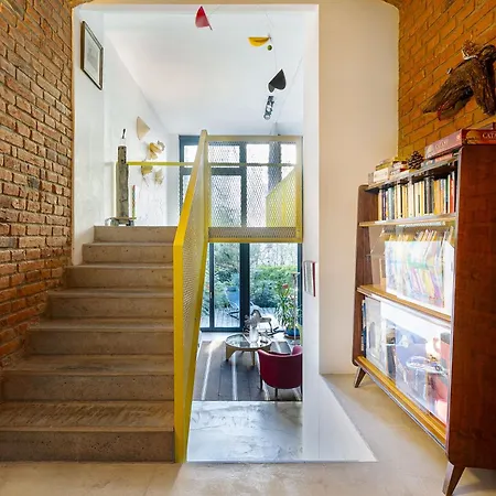 Apartman Romantic And Atypical In Prague's Montmartre *