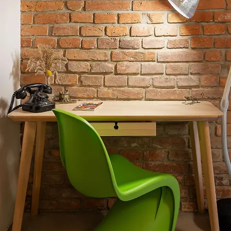 Romantic And Atypical In Prague's Montmartre Apartamento Praga
