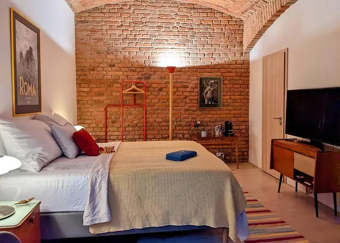 Romantic And Atypical In Prague's Montmartre