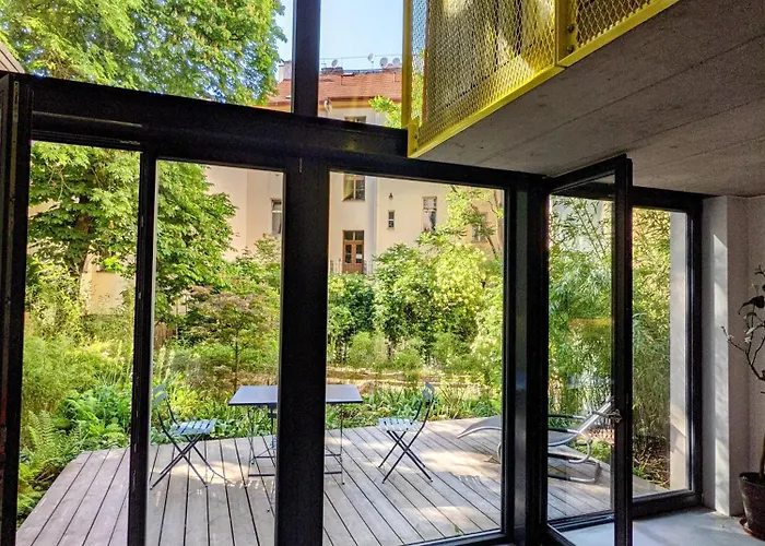 Romantic And Atypical In Prague's Montmartre *